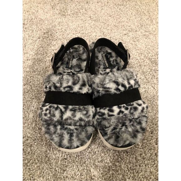 Koolaburra UGG Fuzz’d Out Cheetah Faux Fur Sandal Women’s Size 7 - Picture 6 of 8